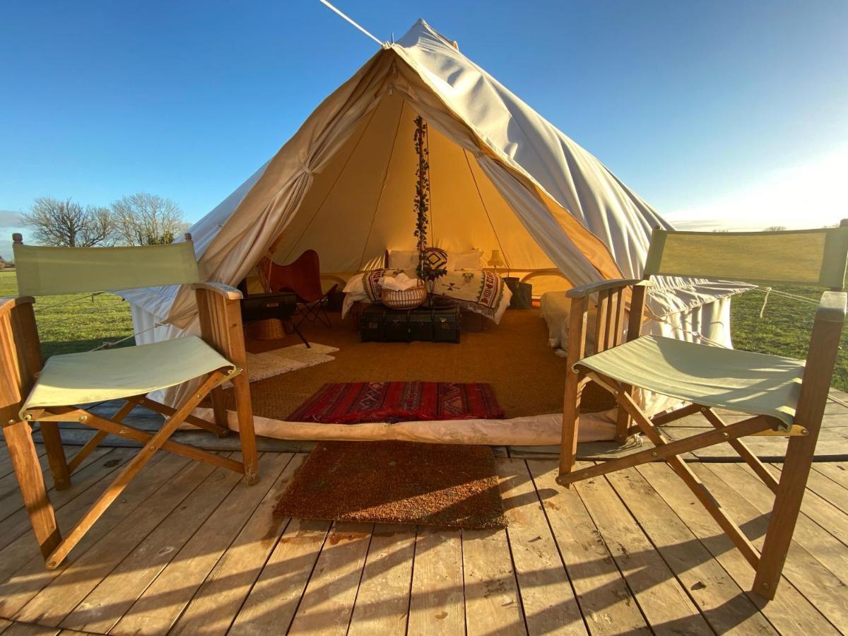 קאמברידג' Fen Meadows Glamping - Luxury Cabins And Bell Tents מראה חיצוני תמונה